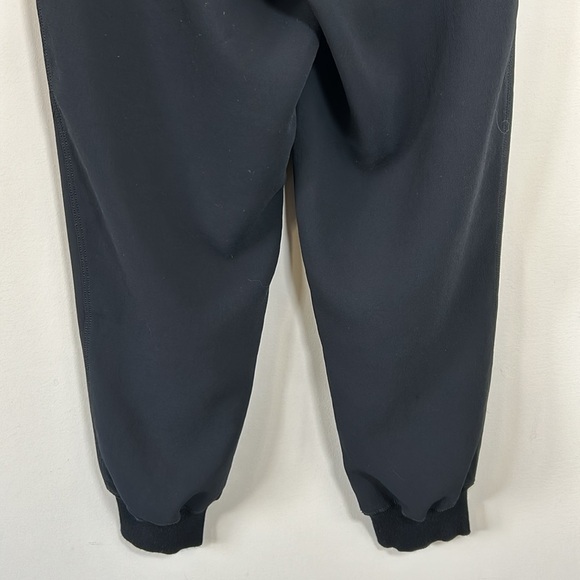 Aritzia Wilfred Buffon Crepe Jogger Pant Black Pockets Drawstring Trendy Sz M - Picture 8 of 14